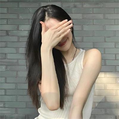 他是龙国语